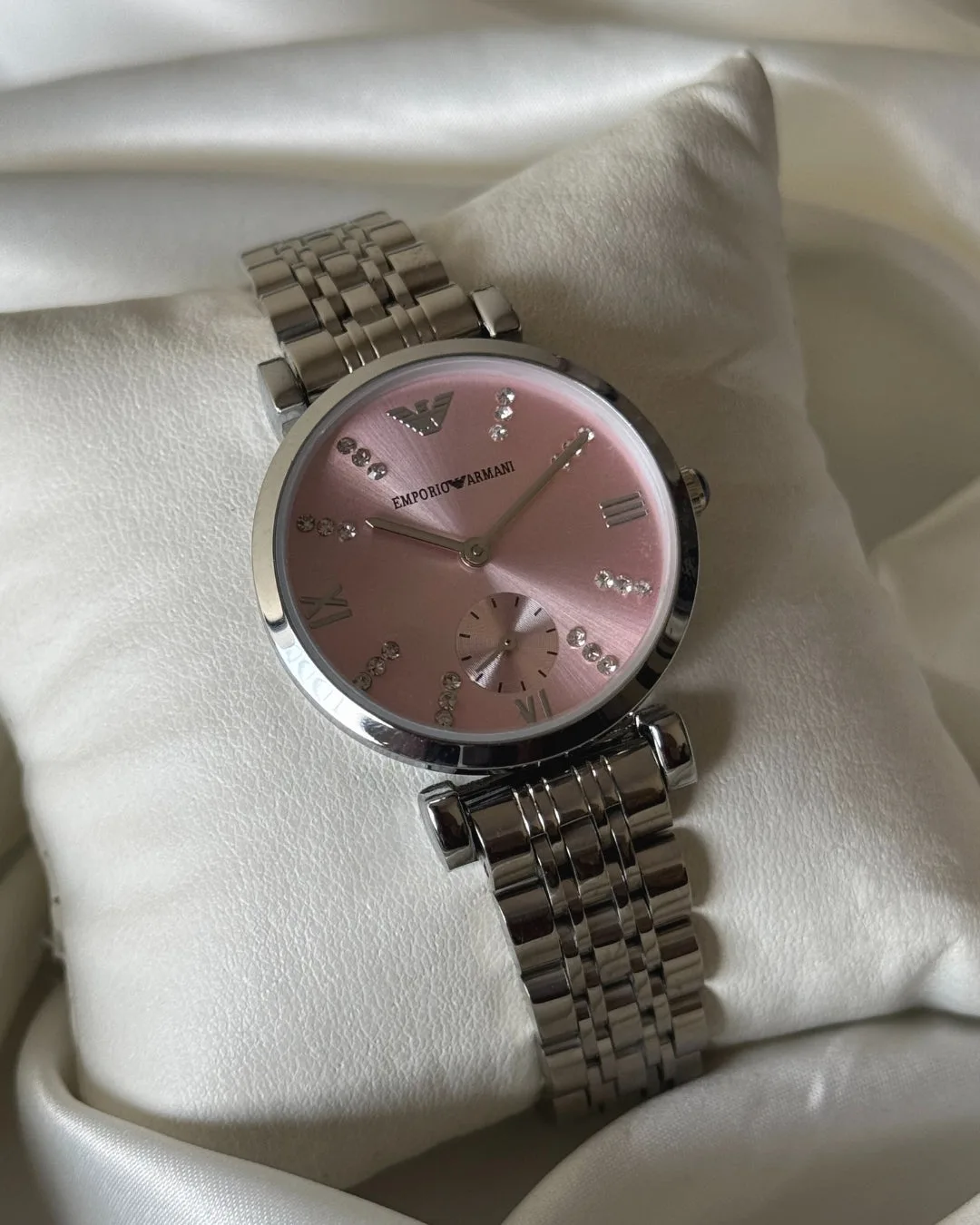 Armani-AR1819 (Chronograph Watch) Armani-AR1819 (Chronograph Watch) – Rose Dial / Silver Strap