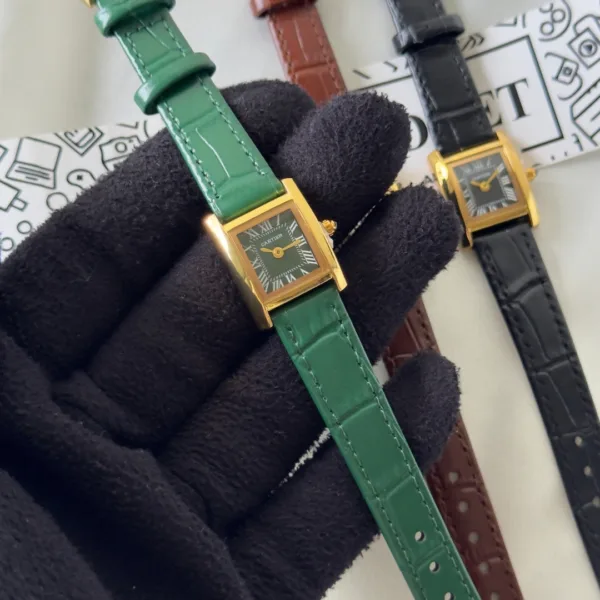 Cartier-TANK - (Analog Watch) – Green