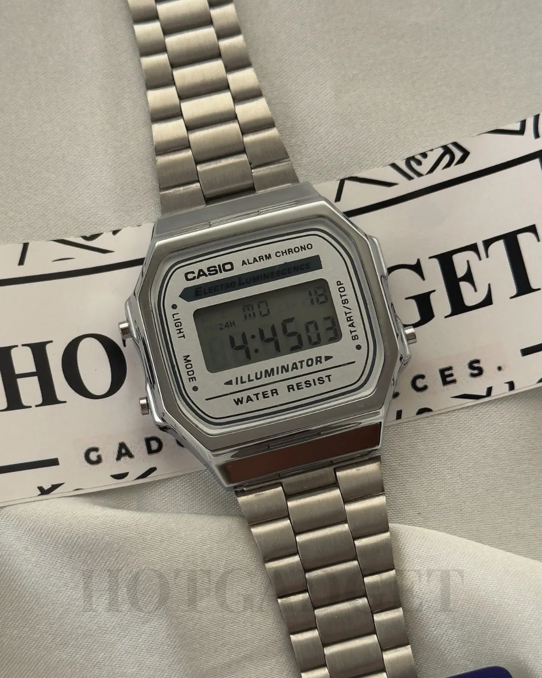 Vintage A168 Unisex (Digital Watch) Vintage A168 Unisex (Digital Watch) – Silver