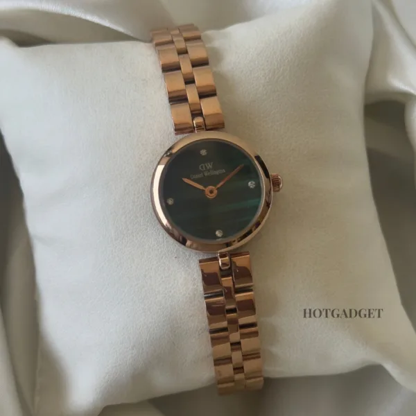 DW Elan (Analog Watch) – Green Dial / Rose Gold Strap