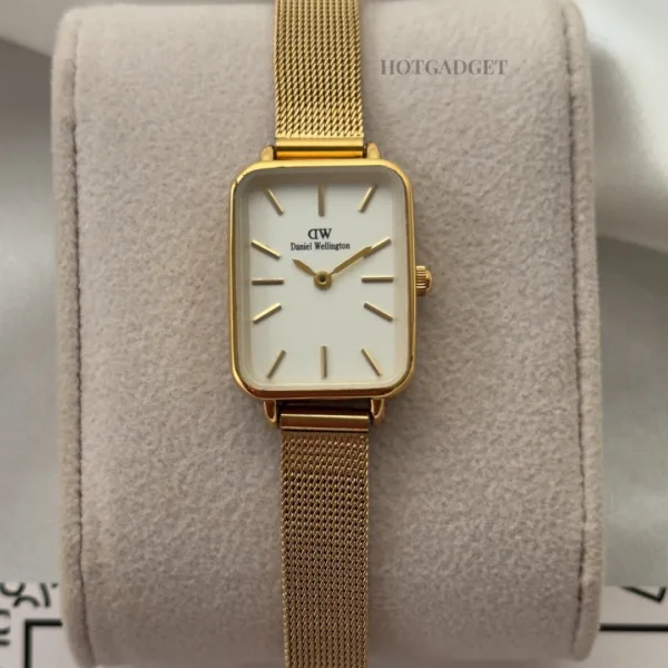 DW Quadro (Analog Watch) – White Dial / Gold Mesh Strap