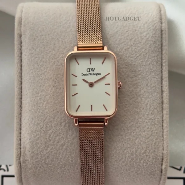DW Quadro (Analog Watch) – White Dial / Rose Gold Strap