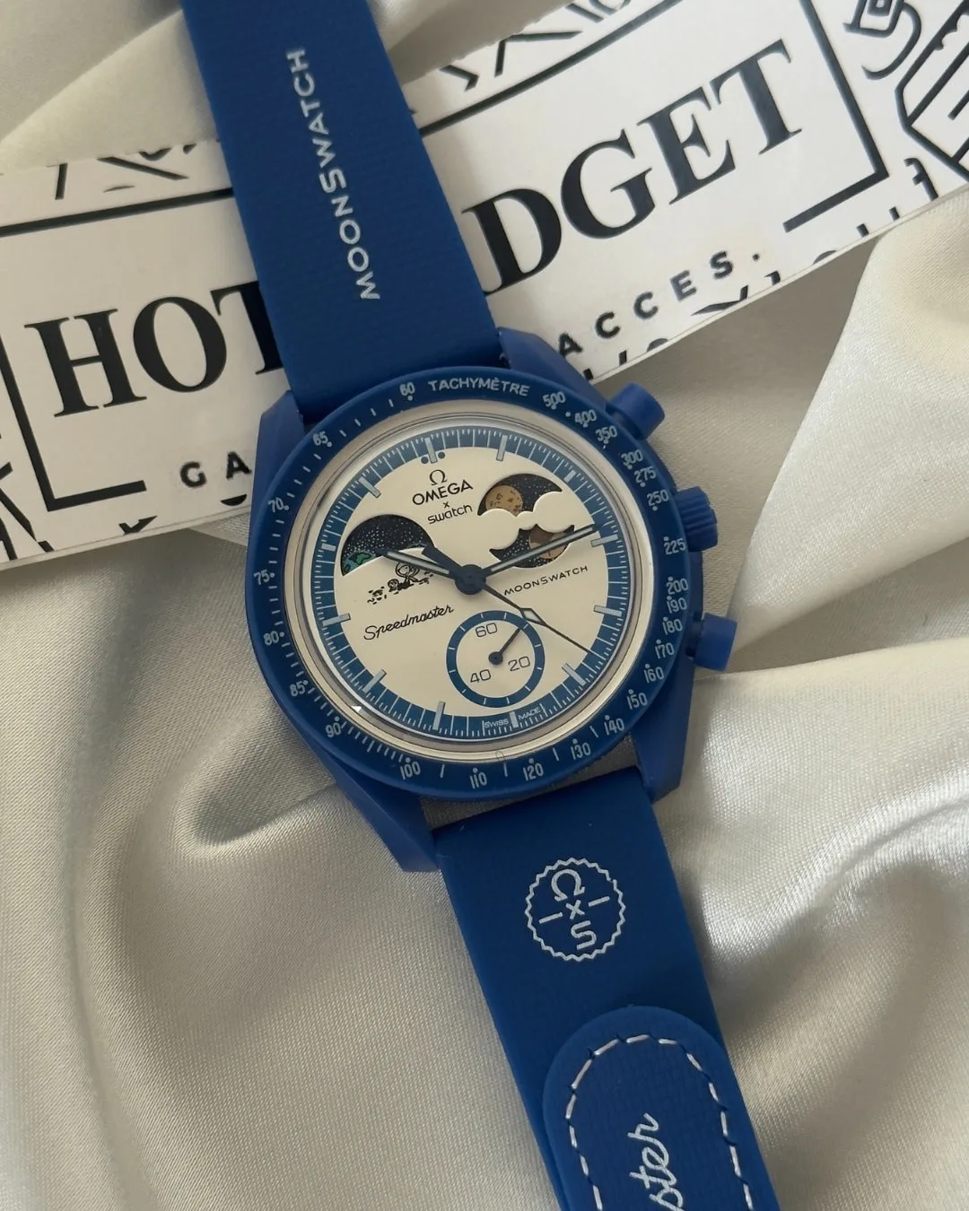 Bioceramic MoonSwatch (Chronograph Watch) Earthphase Bioceramic MoonSwatch (Chronograph Watch) Earthphase