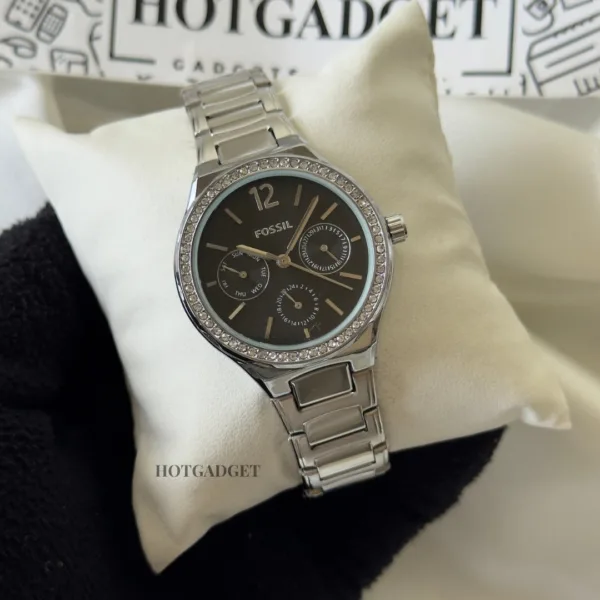Fossil-BQ3720 (Chronograph Watch) – Black Dial / Silver Strap