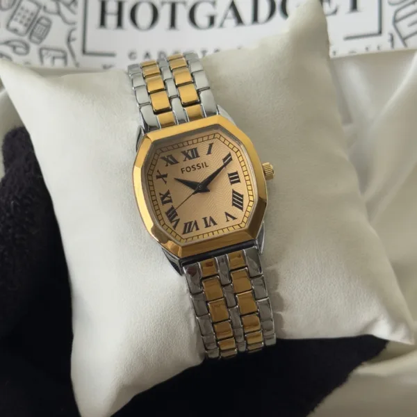 Fossil-Harlow (Analog Watch) – Gold Dial / Gold & Silver Strap
