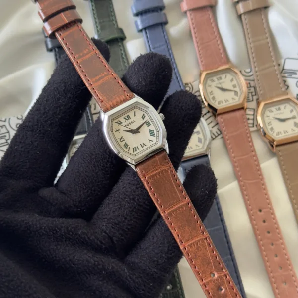 Fossil-Harlow (Analog Watch) – White Dial / Brown Strap