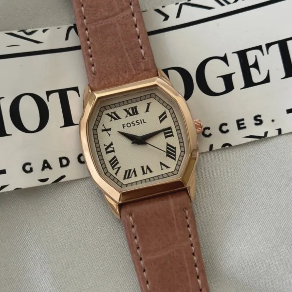 Fossil-Harlow (Analog Watch) – White Dial / Pink Strap