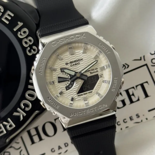 GShock-GM-2100 (Analog Digital Watch) – White Dial / Black Strap