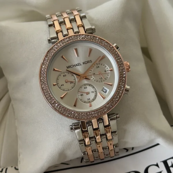 MK Bryant 6357I (Chronograph Watch) – White Dial / Rose Gold & Silver Strap