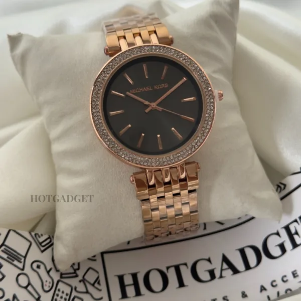 MK Darci 3400 (Analog Watch) – Black Dial / Rose Gold Strap