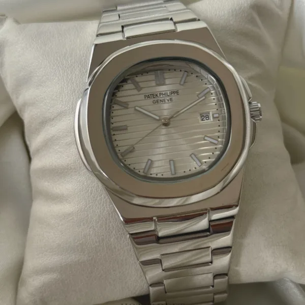 PP Nautilus - (Analog Watch) – White Dial / Silver Strap