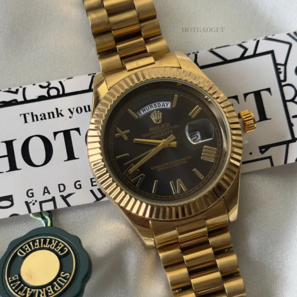 RLX Day-Date 40 – Oyster 18K – Black Dial / Gold Strap