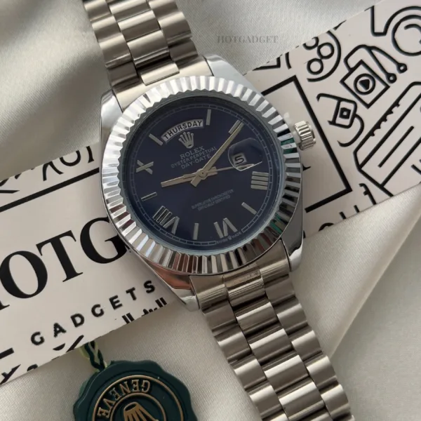 RLX Day-Date 40 – President White Blue