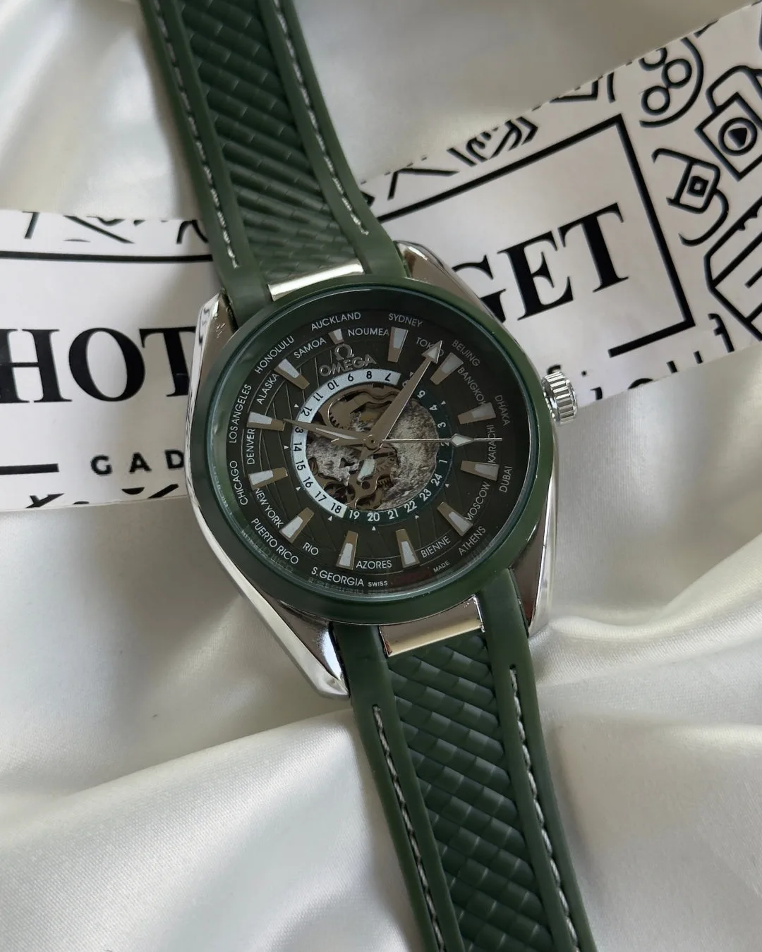 Seamaster Worldtimer (Automatic Watch) Seamaster Worldtimer (Automatic Watch) – Green