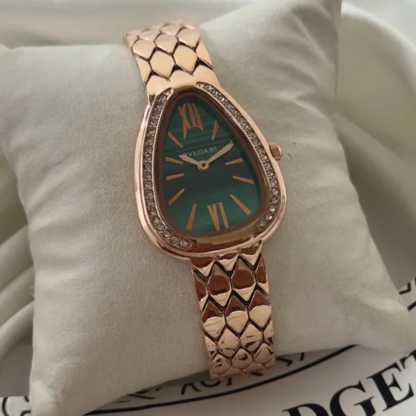 Serpenti (Analog Watch) – Green Dial / Rose Gold Strap