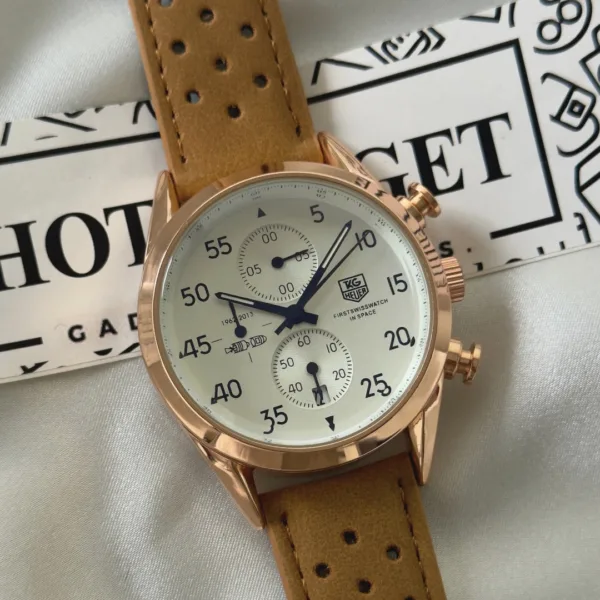 Tag Calibre 16 (Chronograph Watch) – White Dial / Tan Strap