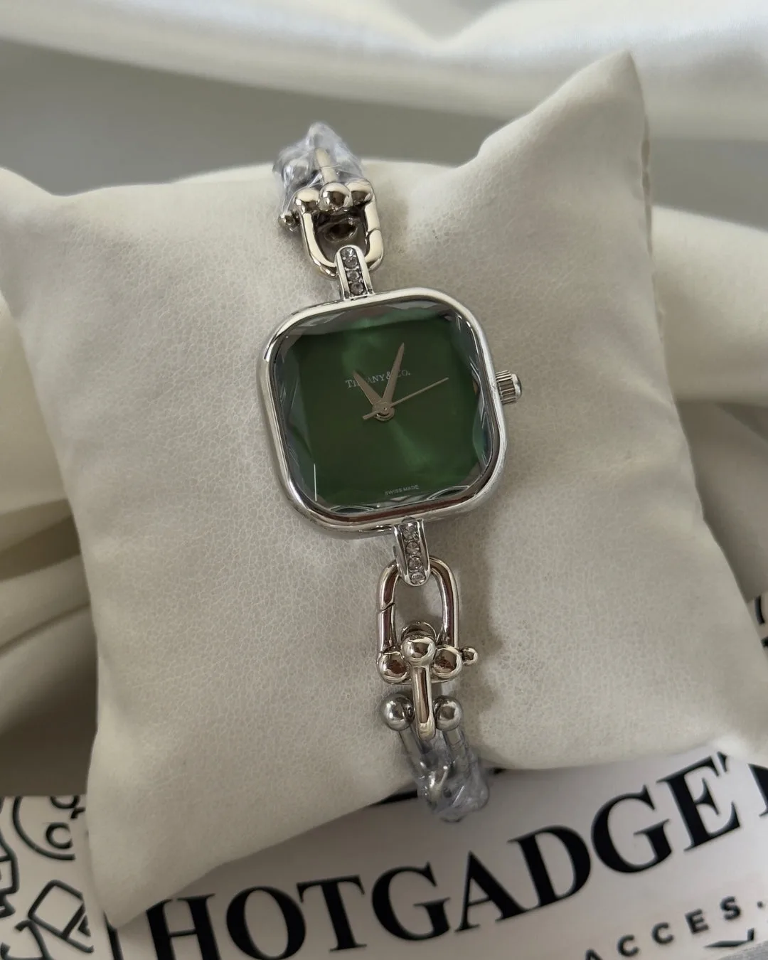 Tifany-HardWear (Bracelet Watch) Tifany-HardWear (Bracelet Watch) – Green Dial / Silver Strap
