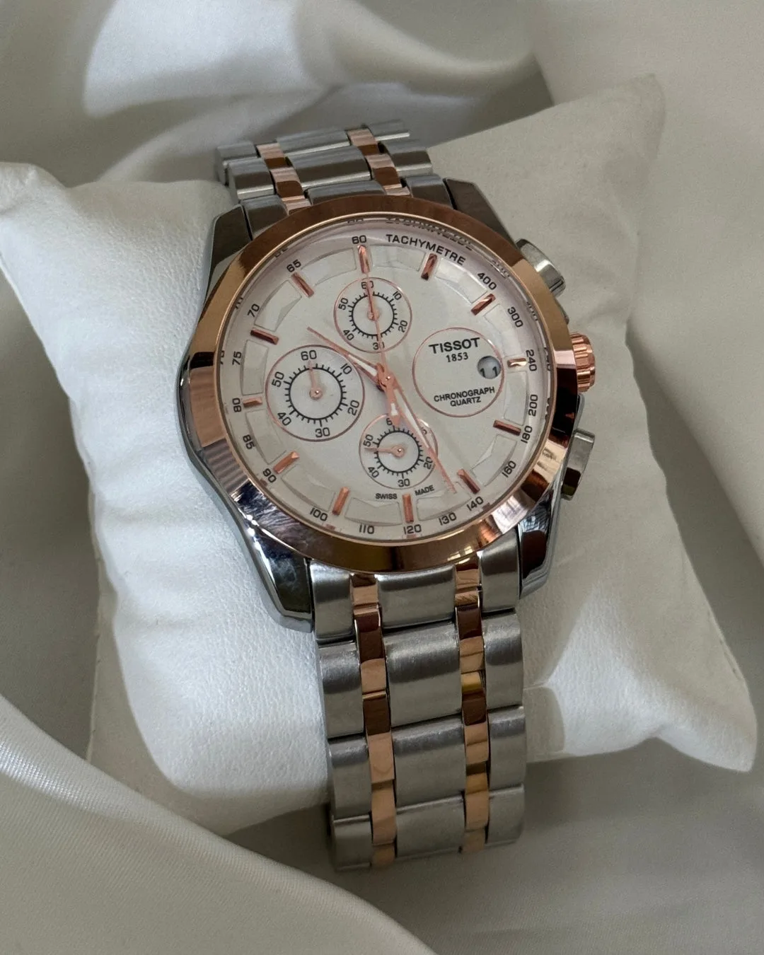 TST Couturier 1853 (Chronograph Watch) TST Couturier 1853 (Chronograph Watch) – White Dial / Silver & Rose Strap