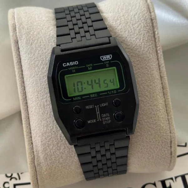 Vintage A1100 (Digital Watch) – Black