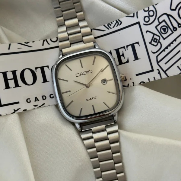 Vintage Classic (Analog Watch) – Silver