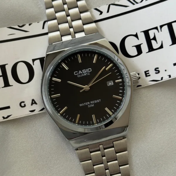 Vintage Enticer A2199 (Analog Watch) – Black Dial / Silver Strap
