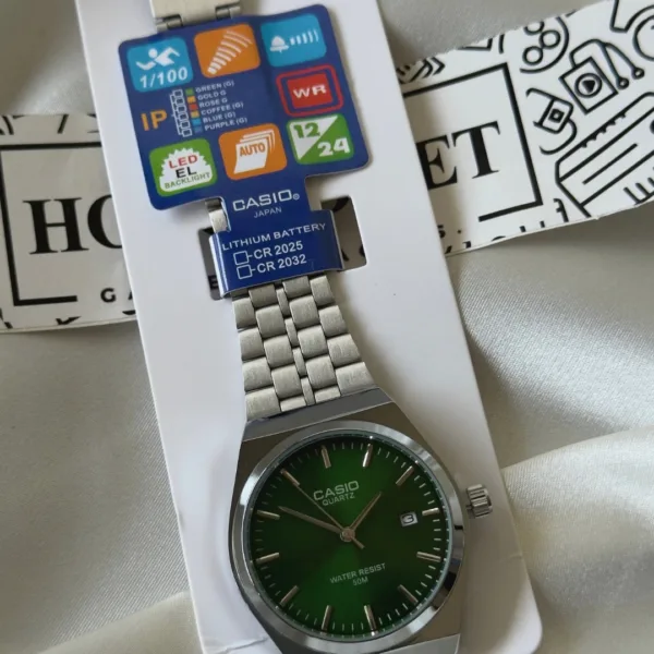 Vintage Enticer A2199 (Analog Watch) – Dark Green Dial / Silver Strap