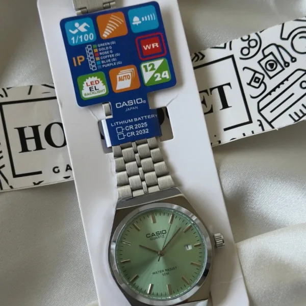Vintage Enticer A2199 (Analog Watch) – Green Dial / Silver Strap