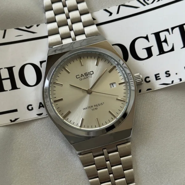 Vintage Enticer A2199 (Analog Watch) – Silver